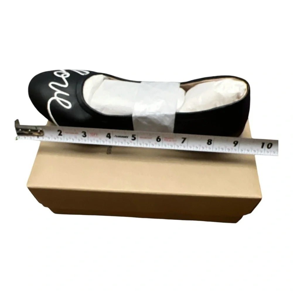 🆕Black Ballet Flats by Ellen, size 4.5M NWT